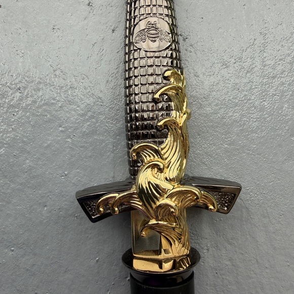 2013 David Yurman Patron Tequila Bottle Stopper - Limited Edition in 24K Gold - Picture 4 of 9